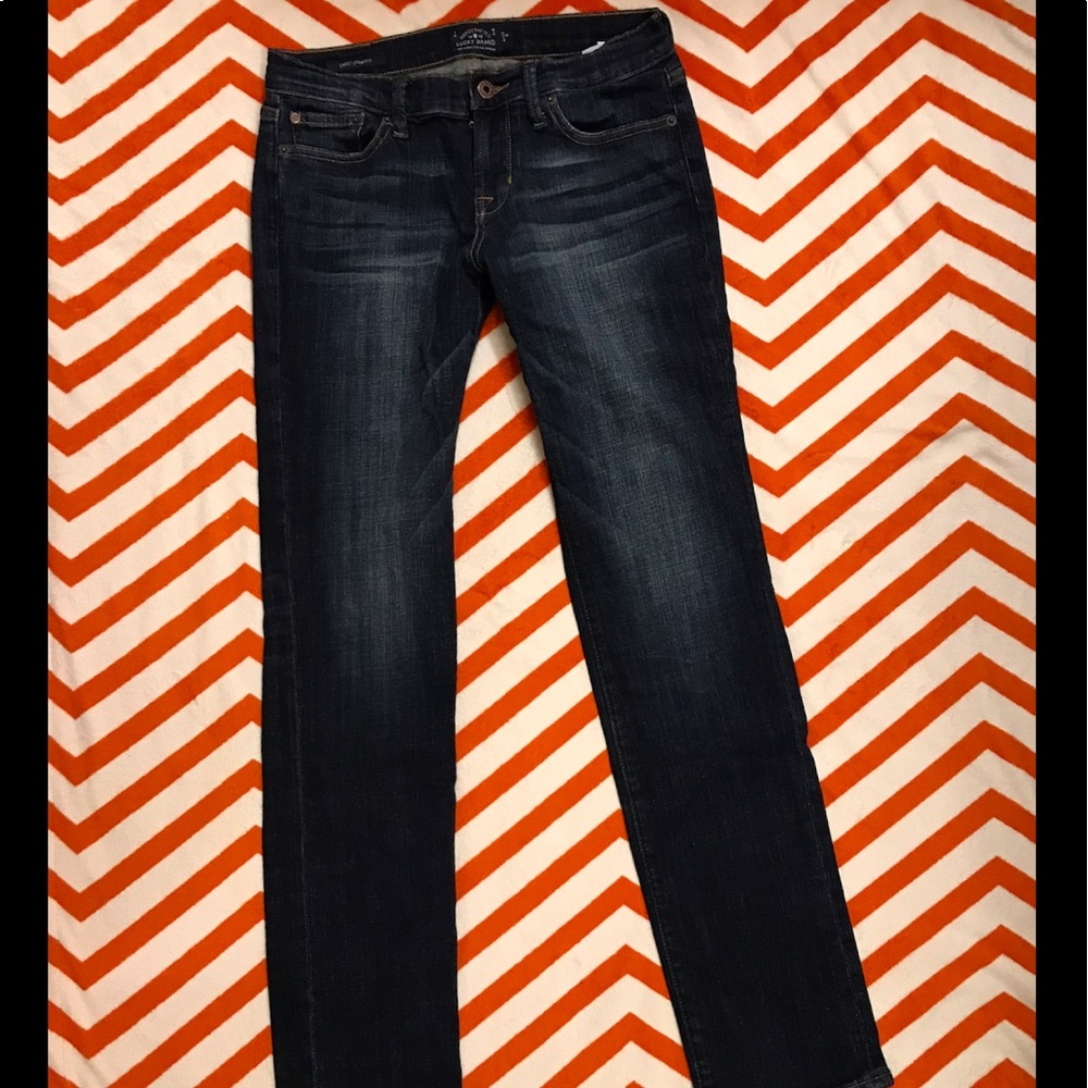EUC Lucky Brand straight leg blue jeans sz 4 R